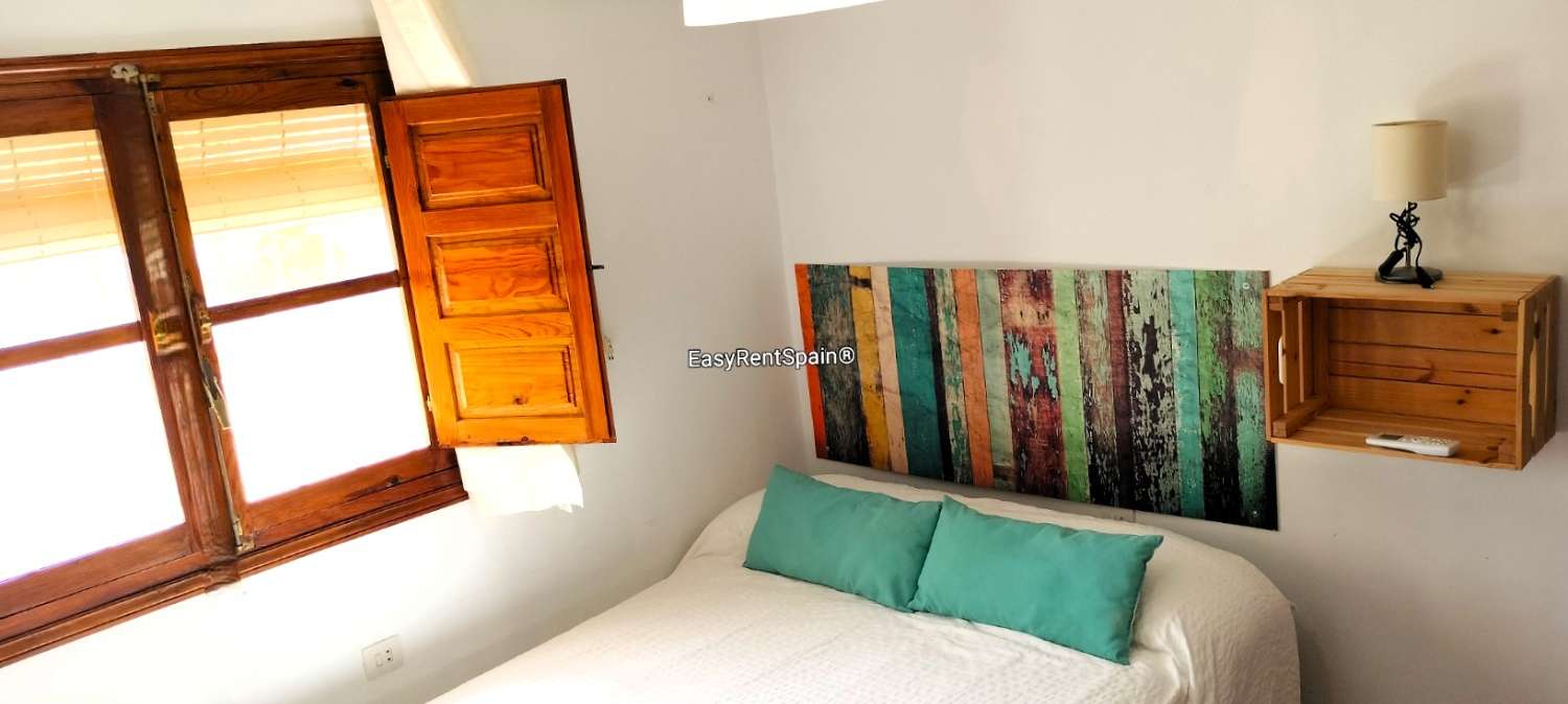 DETACHED HOUSE, LEMON ORCHARD 8,400 m2 WITH TOURIST LICENSE IN ÁLORA, MÁLAGA