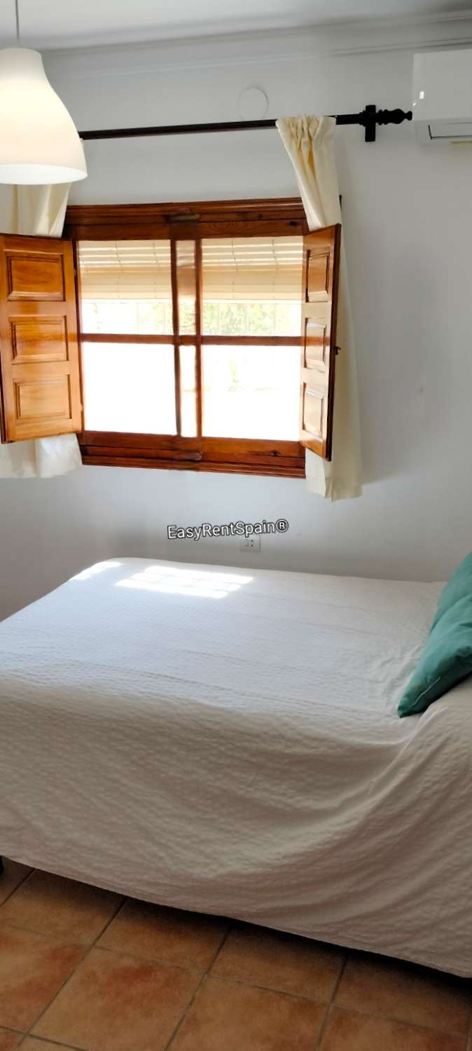 DETACHED HOUSE, LEMON ORCHARD 8,400 m2 WITH TOURIST LICENSE IN ÁLORA, MÁLAGA