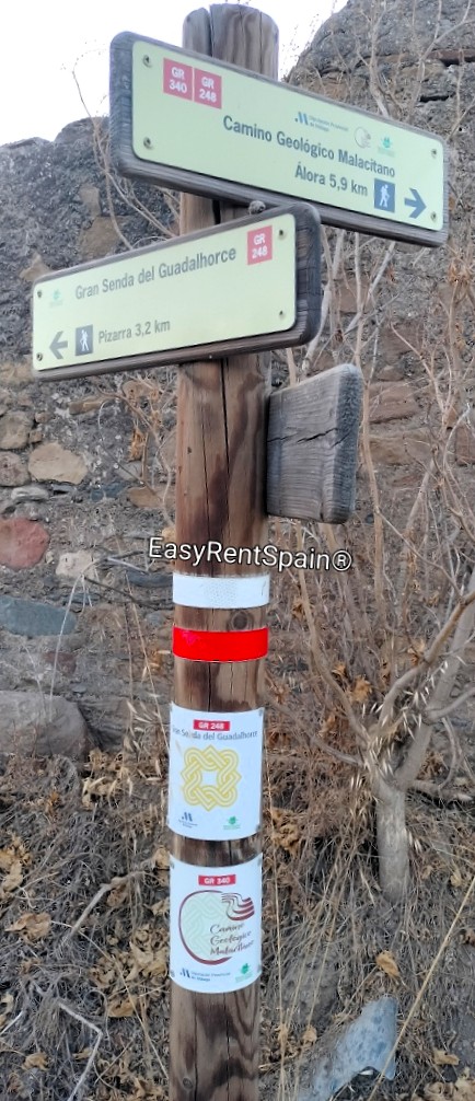 DETACHED HOUSE, LEMON ORCHARD 8,400 m2 WITH TOURIST LICENSE IN ÁLORA, MÁLAGA