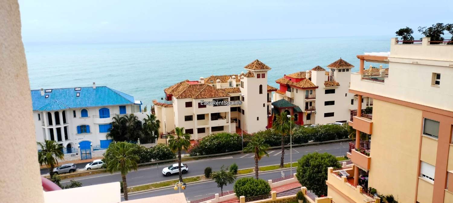 STRAND - GOLF TORREQUEBRADA, Ausgezeichnetes Penthouse zur Ferienvermietung, Wohnanlage direkt am Meer und Golf Torrequebrada.