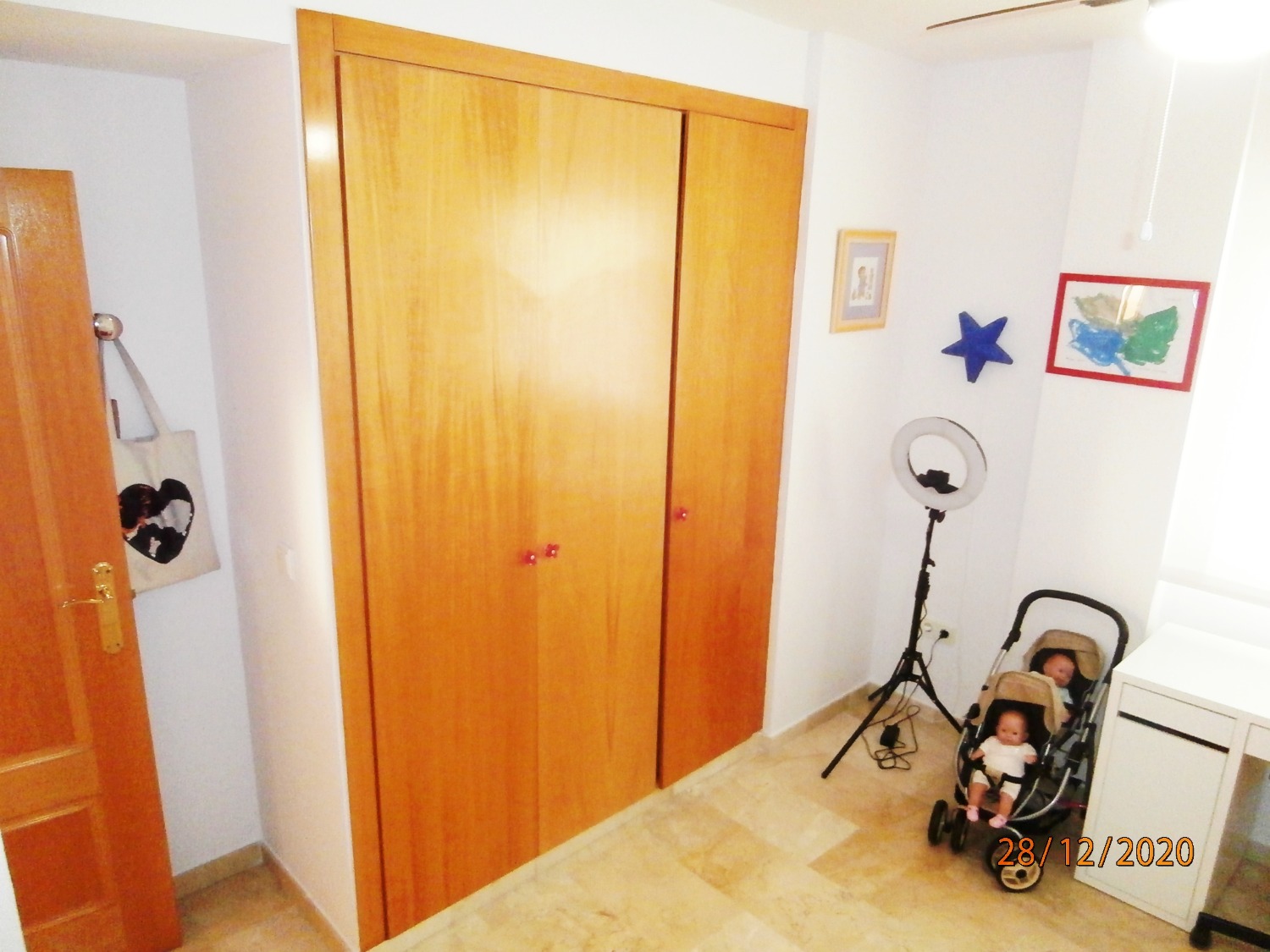 EINWANDFREIES PENTHOUSE ZU EINEM REDUZIERTEN UND VERHANDELBAREN PREIS, Ausgezeichnetes Duplex-Penthouse, renoviert.