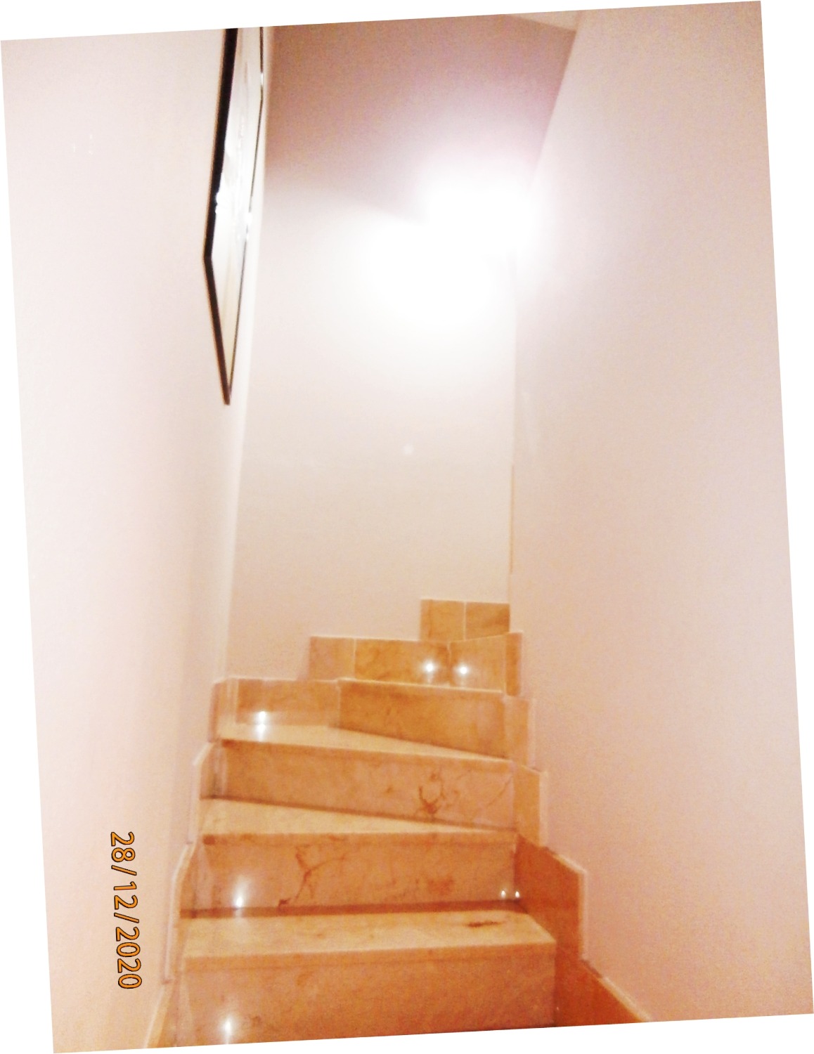 EINWANDFREIES PENTHOUSE ZU EINEM REDUZIERTEN UND VERHANDELBAREN PREIS, Ausgezeichnetes Duplex-Penthouse, renoviert.
