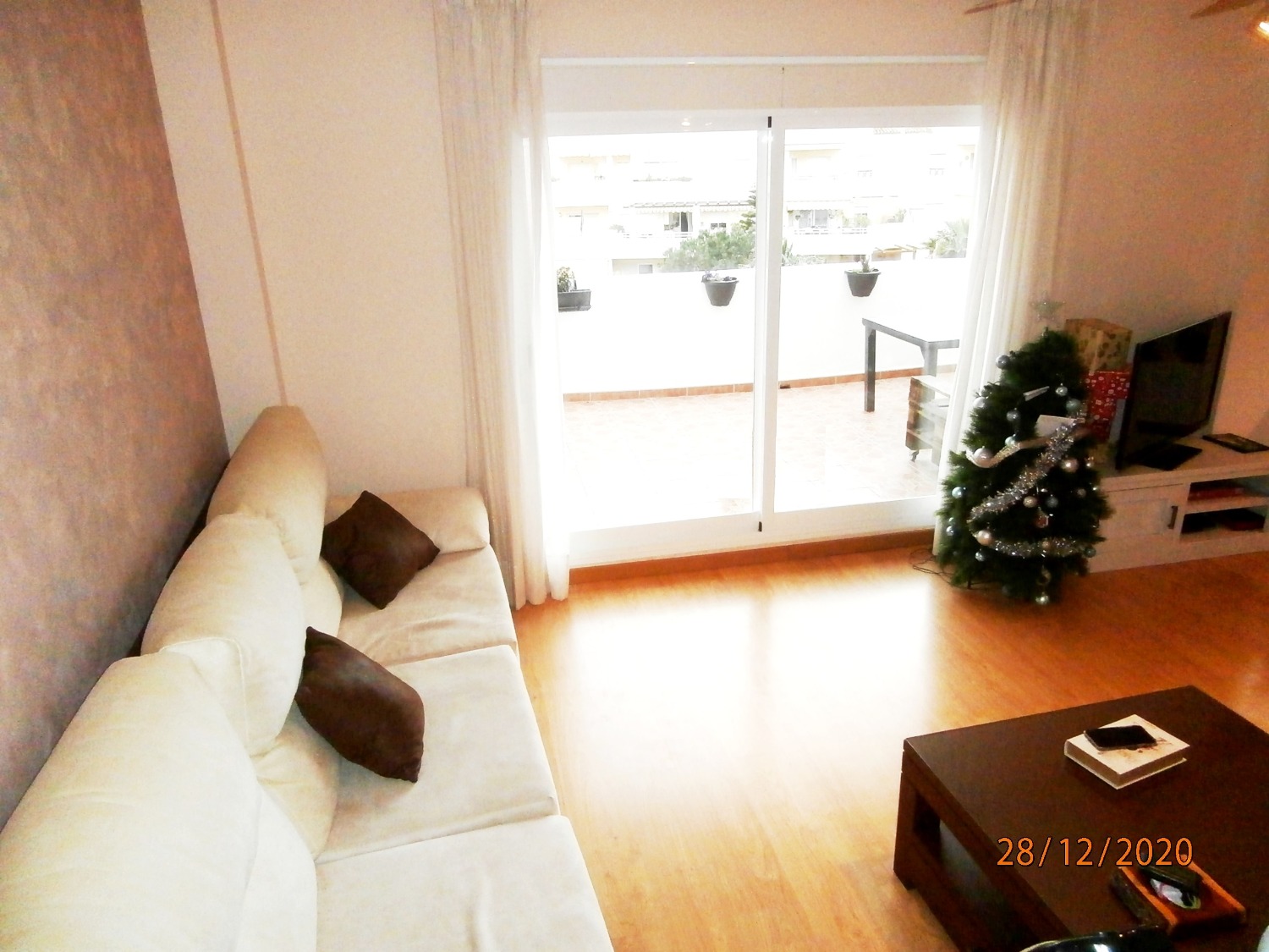 EINWANDFREIES PENTHOUSE ZU EINEM REDUZIERTEN UND VERHANDELBAREN PREIS, Ausgezeichnetes Duplex-Penthouse, renoviert.