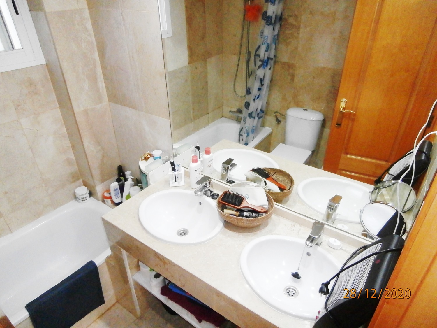 EINWANDFREIES PENTHOUSE ZU EINEM REDUZIERTEN UND VERHANDELBAREN PREIS, Ausgezeichnetes Duplex-Penthouse, renoviert.