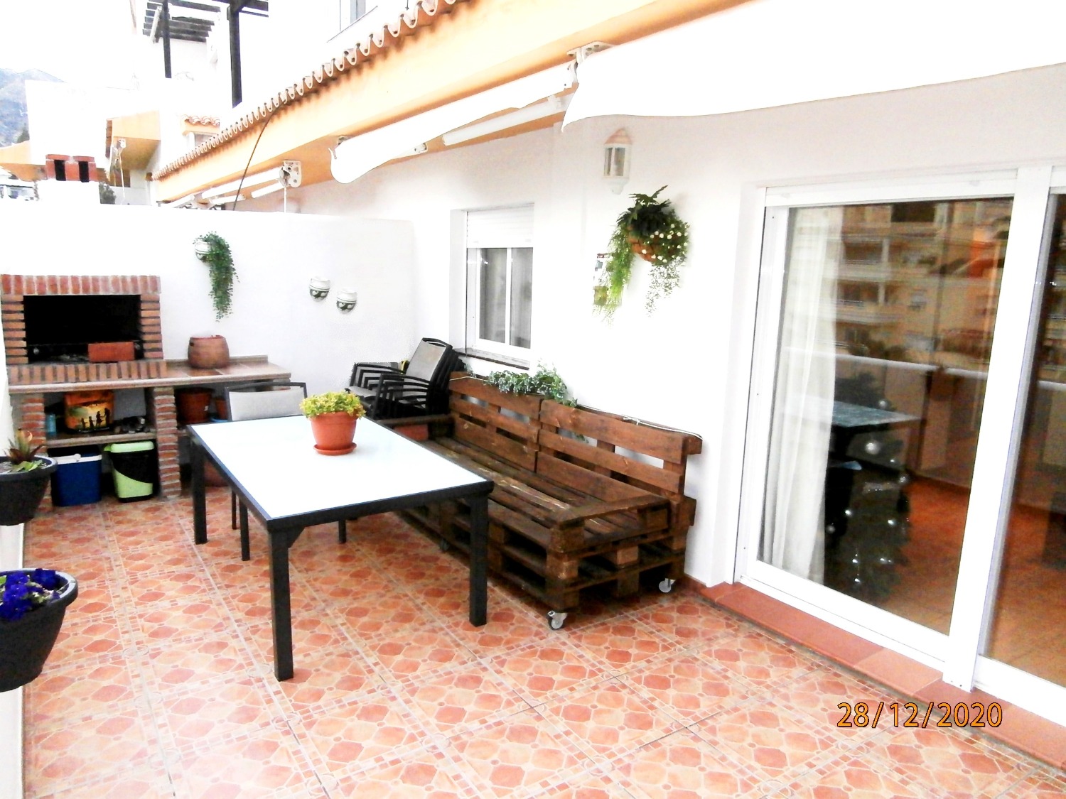 EINWANDFREIES PENTHOUSE ZU EINEM REDUZIERTEN UND VERHANDELBAREN PREIS, Ausgezeichnetes Duplex-Penthouse, renoviert.