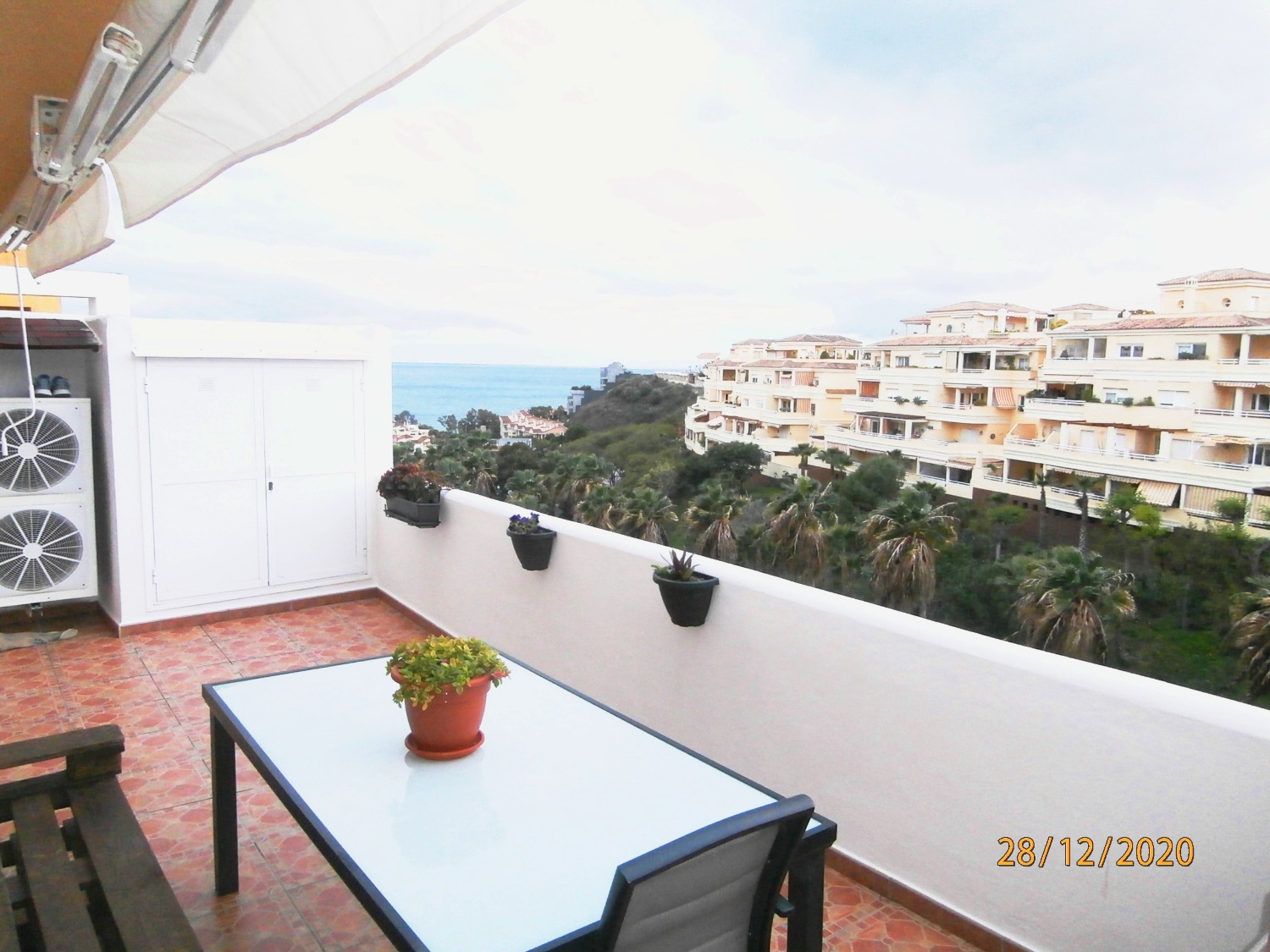EINWANDFREIES PENTHOUSE ZU EINEM REDUZIERTEN UND VERHANDELBAREN PREIS, Ausgezeichnetes Duplex-Penthouse, renoviert.