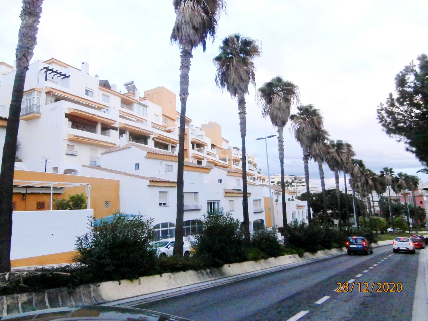 EINWANDFREIES PENTHOUSE ZU EINEM REDUZIERTEN UND VERHANDELBAREN PREIS, Ausgezeichnetes Duplex-Penthouse, renoviert.