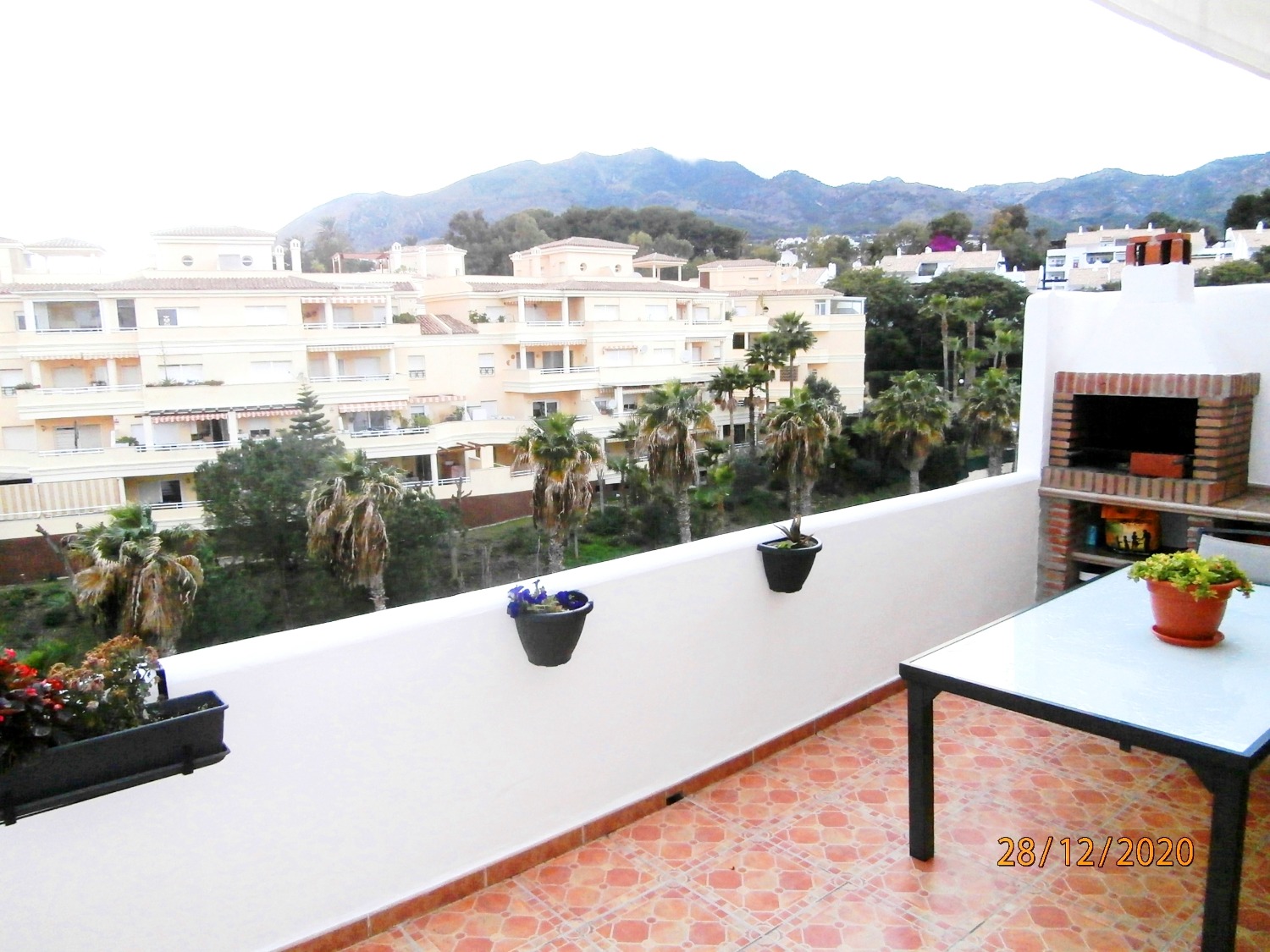 EINWANDFREIES PENTHOUSE ZU EINEM REDUZIERTEN UND VERHANDELBAREN PREIS, Ausgezeichnetes Duplex-Penthouse, renoviert.