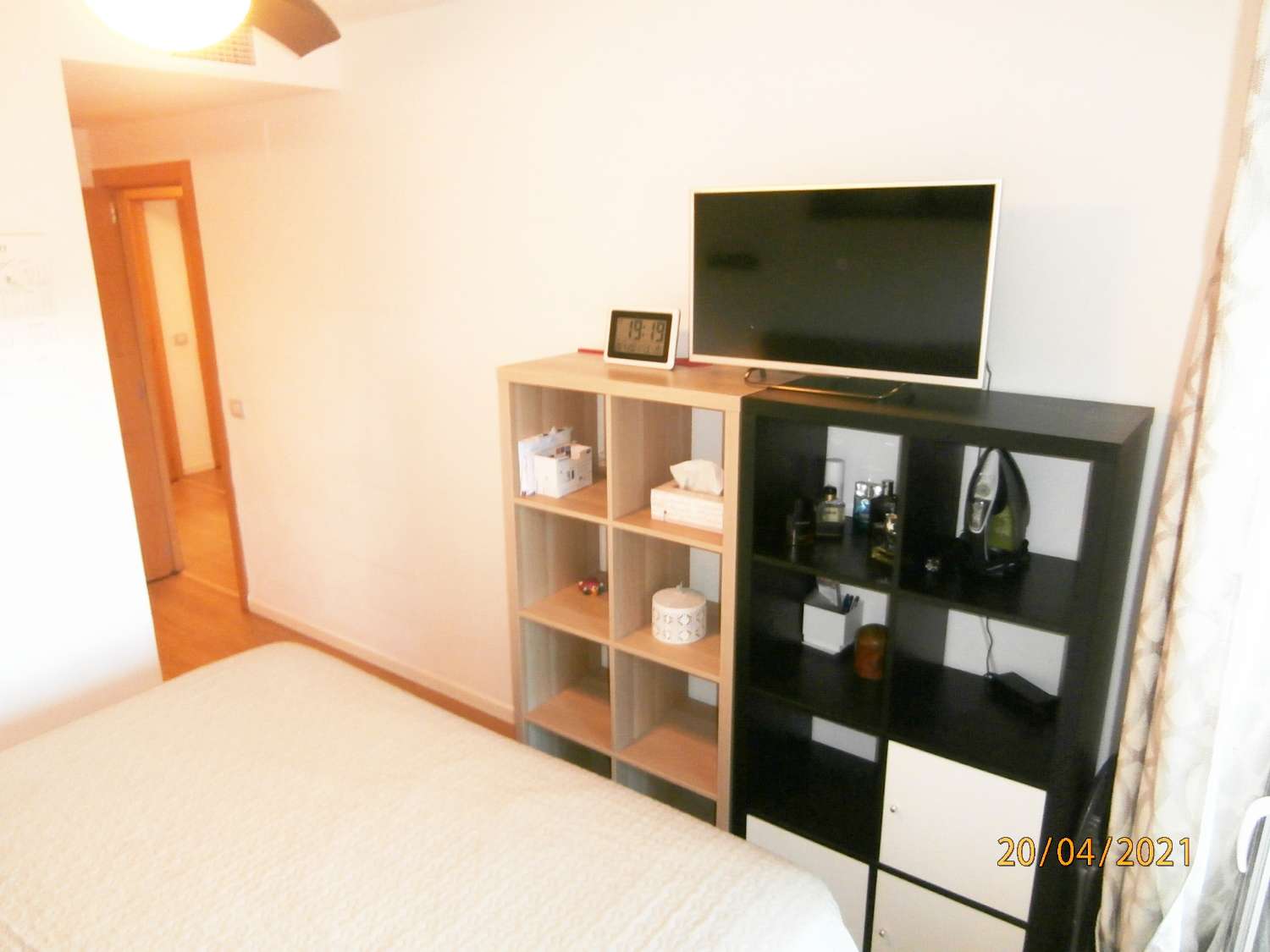 OPORTUNIDAD, recién reformado apartamento, planta baja con gran jardín en venta, zona de Cancelada Estepona, a 13 km de Puerto Banús.
