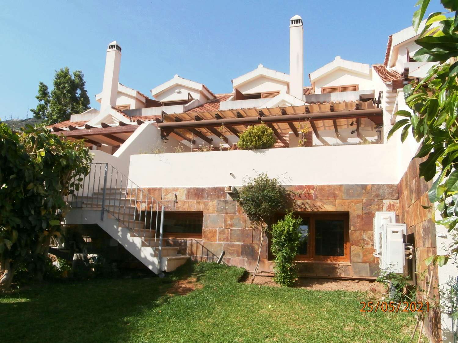 Magnifica Casa adosada en la prestigiosa Urbanización Reserva del Higueron, Benalmadena Costa.
