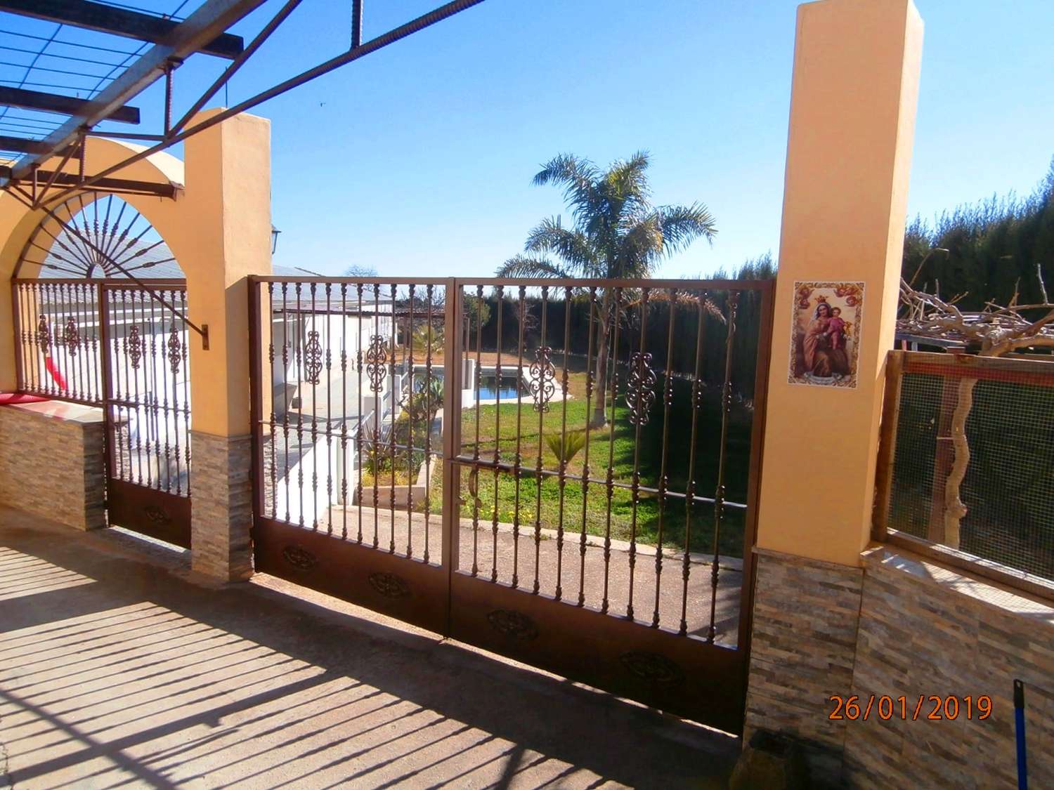 RURAL HOLIDAY RENTAL, Country house with swimming pool, barbecue area and parking, Yunquera holiday rental, weekends and summer months.
