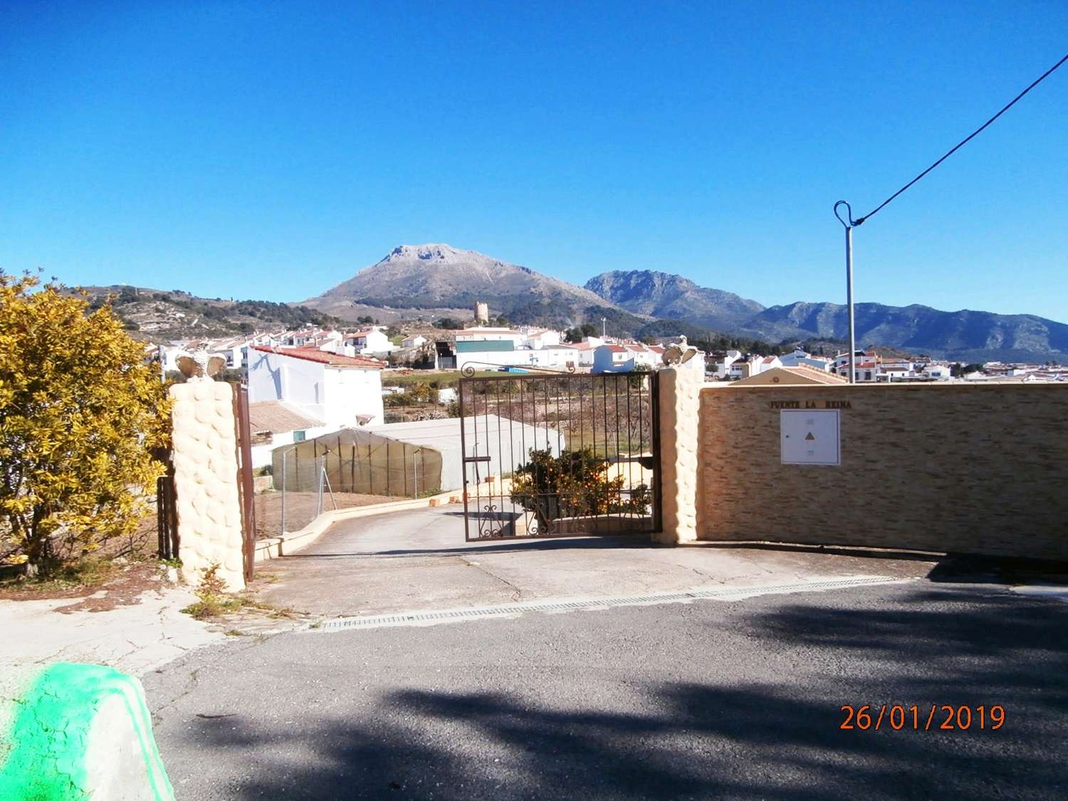 RURAL HOLIDAY RENTAL, Country house with swimming pool, barbecue area and parking, Yunquera holiday rental, weekends and summer months.