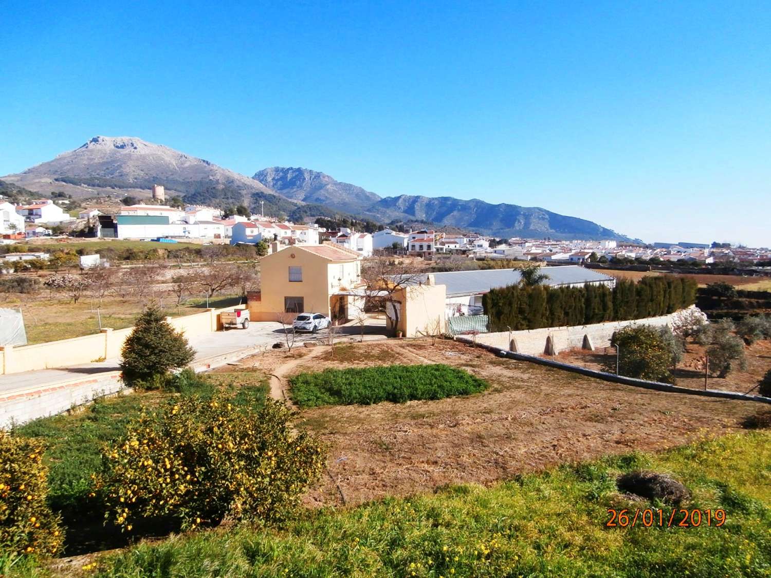 RURAL HOLIDAY RENTAL, Country house with swimming pool, barbecue area and parking, Yunquera holiday rental, weekends and summer months.
