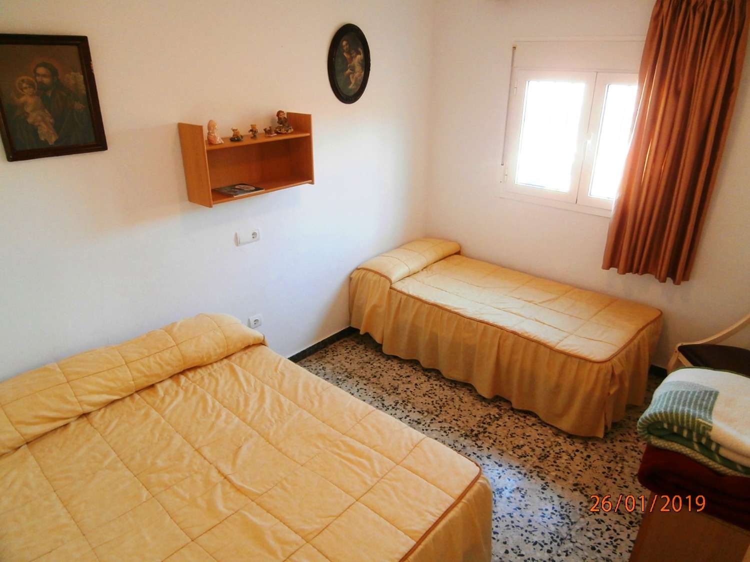 RURAL HOLIDAY RENTAL, Country house with swimming pool, barbecue area and parking, Yunquera holiday rental, weekends and summer months.