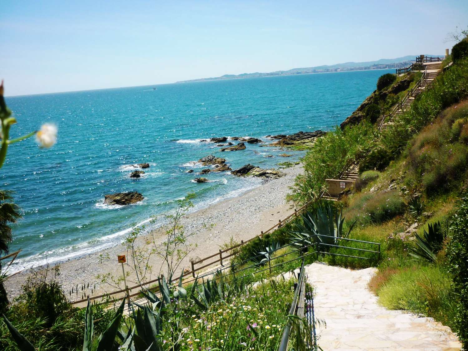 NEW TORREQUEBRADA, GOLF and BEACH.