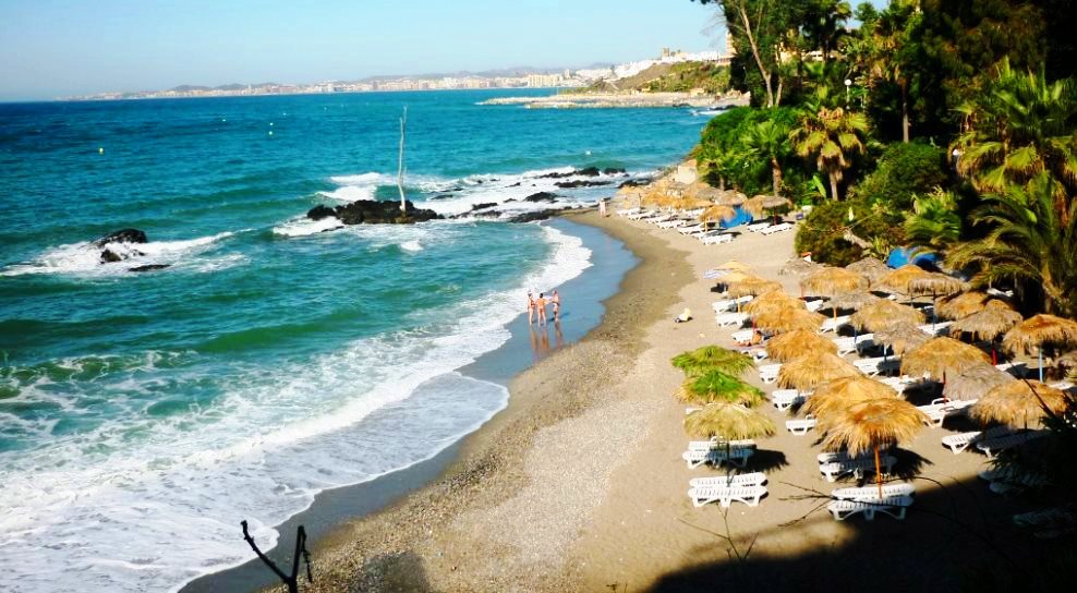 NEW TORREQUEBRADA, GOLF and BEACH.