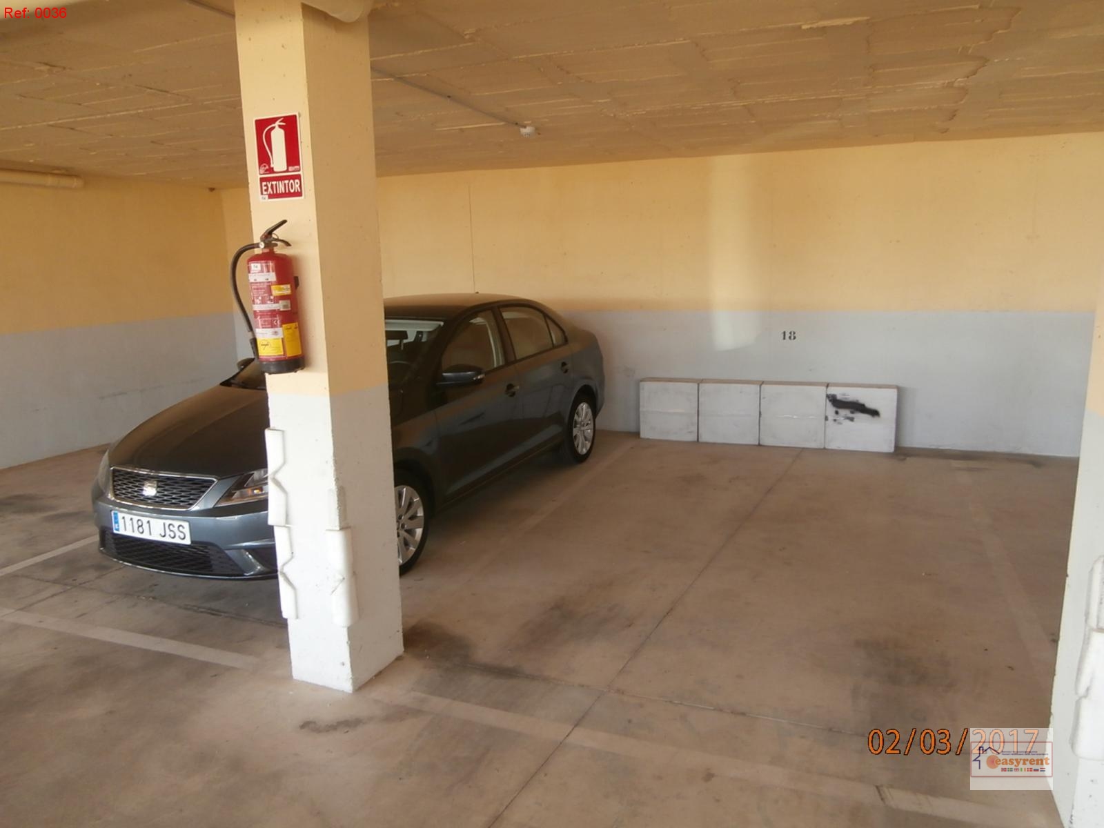 PENTHOUSE FOR LONG-TERM RENTAL (UNFURNISHED). NO AGENCIES.