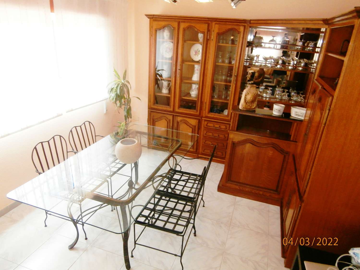 Detached villa with pool, sea views, great potential, needs several finishes, ORIGINAL PRICE €540,000.