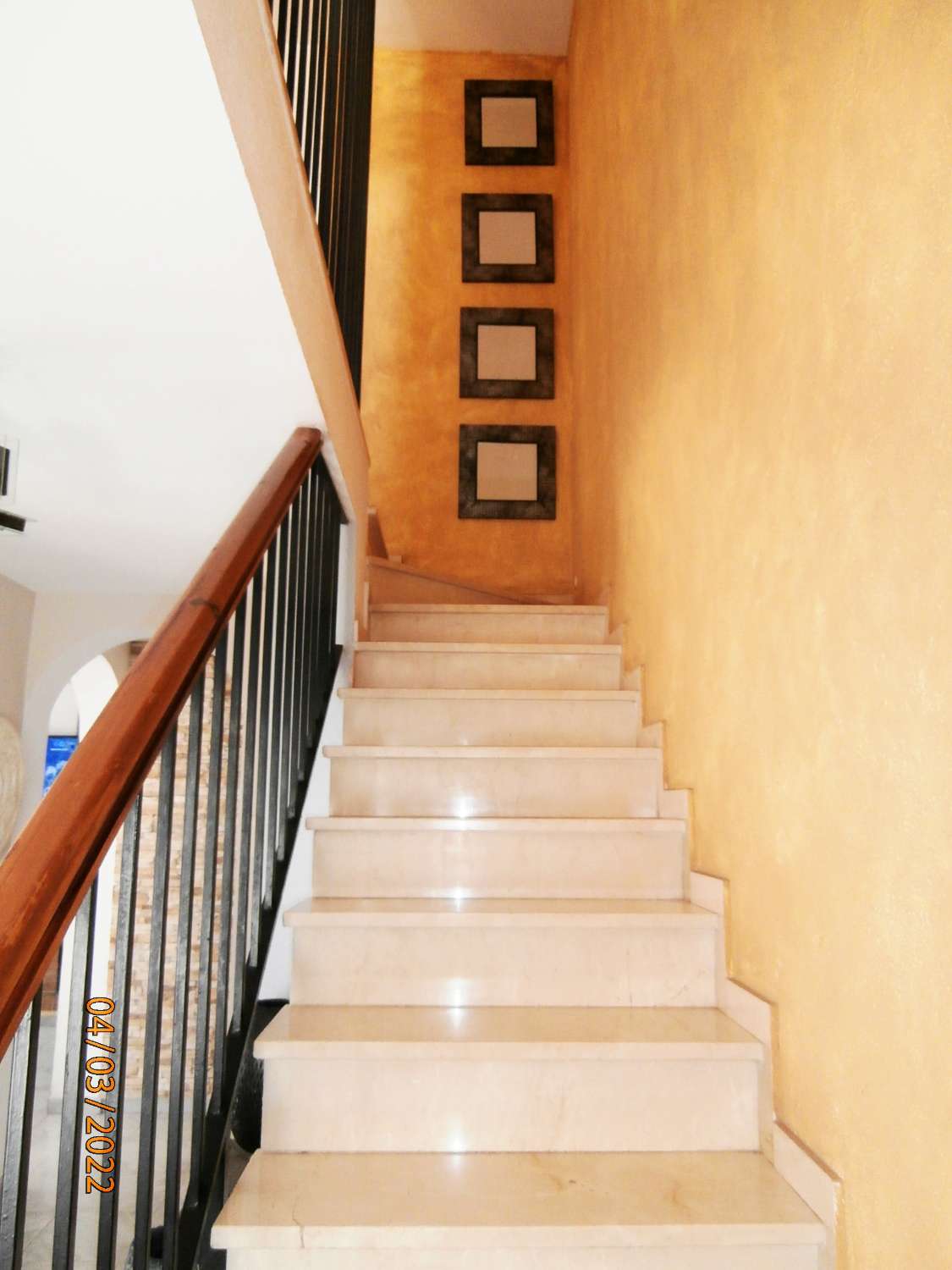 Detached villa with pool, sea views, great potential, needs several finishes, ORIGINAL PRICE €540,000.