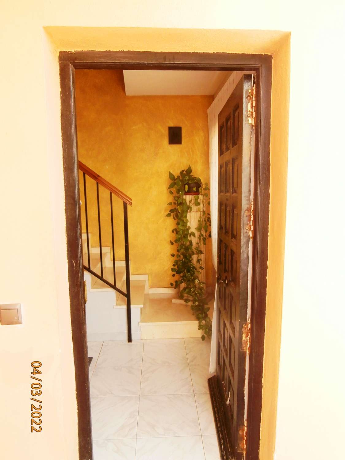 Detached villa with pool, sea views, great potential, needs several finishes, ORIGINAL PRICE €540,000.