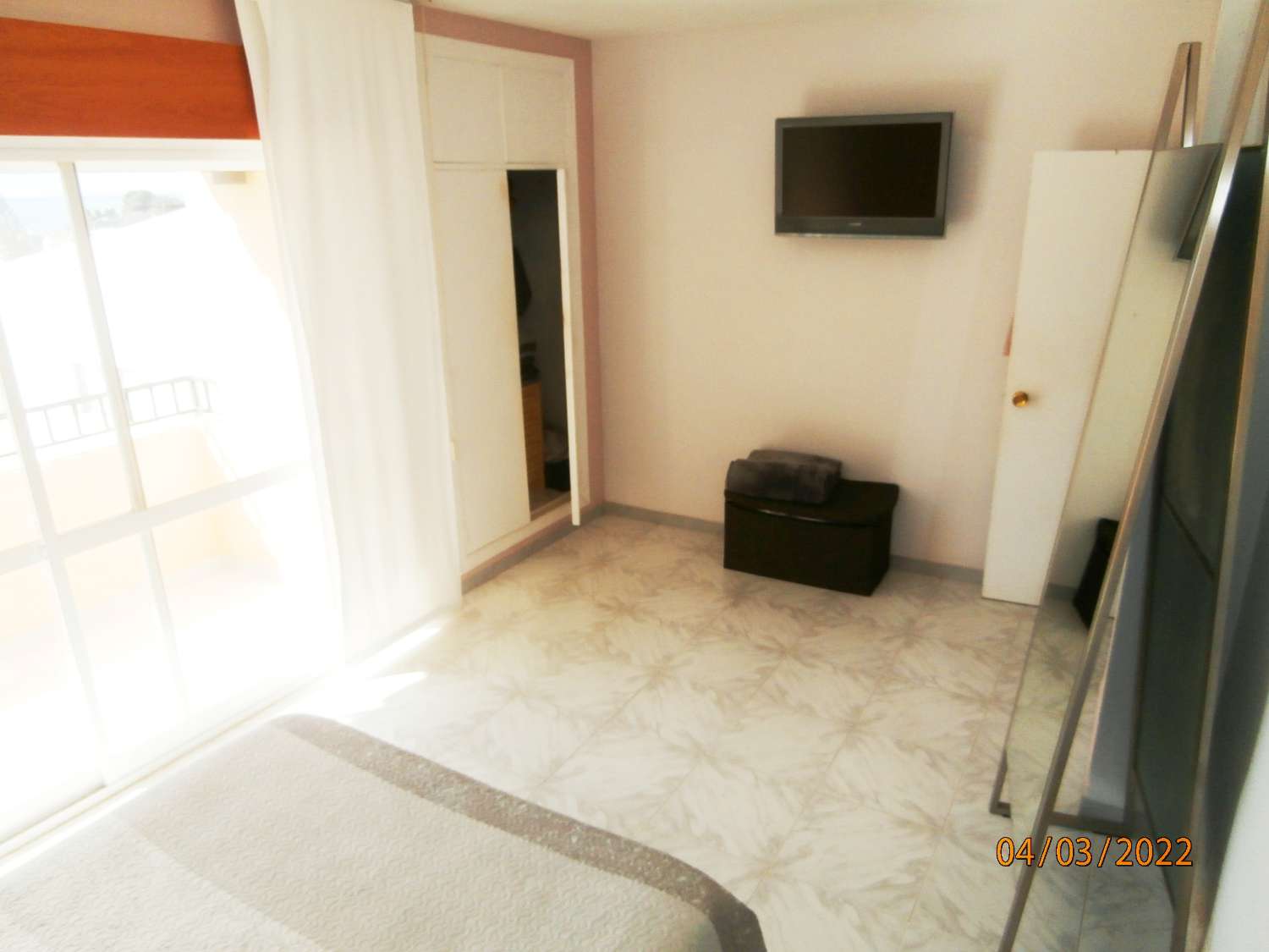 Detached villa with pool, sea views, great potential, needs several finishes, ORIGINAL PRICE €540,000.