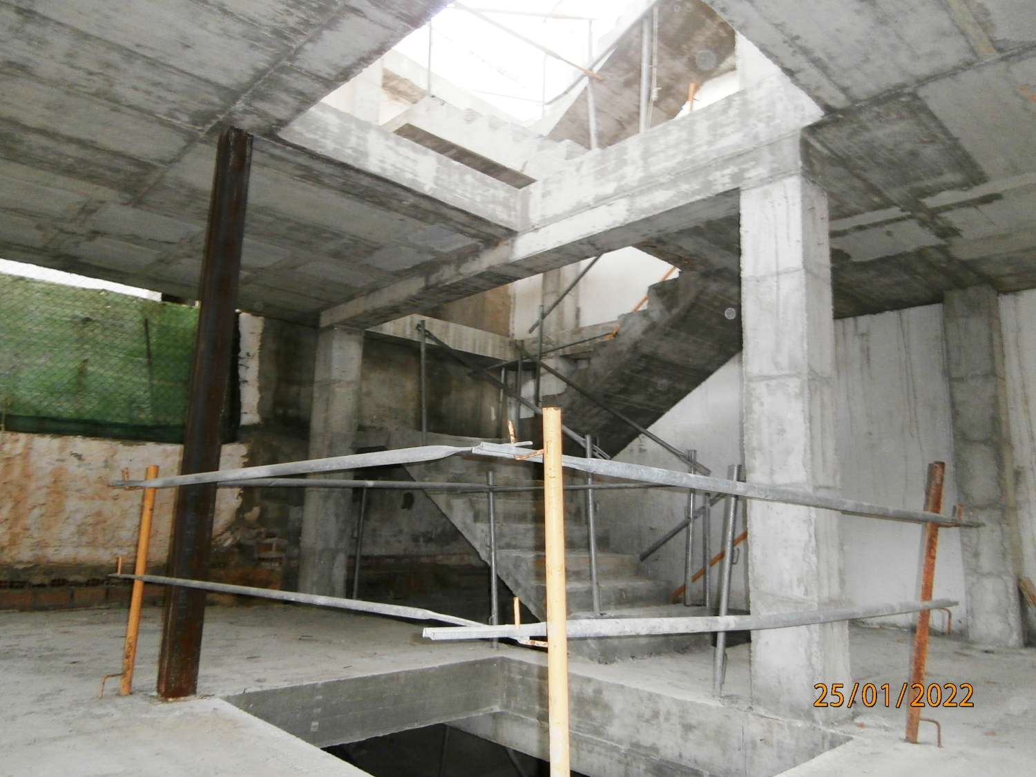 Hotel under construction for sale, Arroyo de la Miel, Benalmádena, (price in current state).